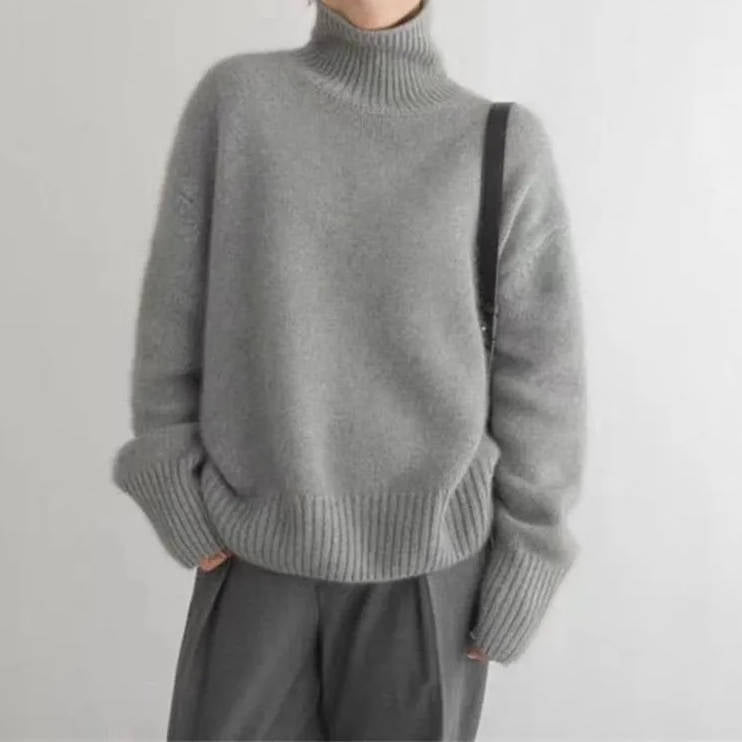Soft luxurious cashmere turtleneck sweater for women - 10