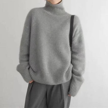 Soft luxurious cashmere turtleneck sweater for women - 10
