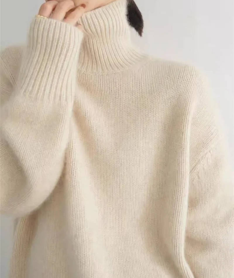 Soft luxurious cashmere turtleneck sweater for women - 6