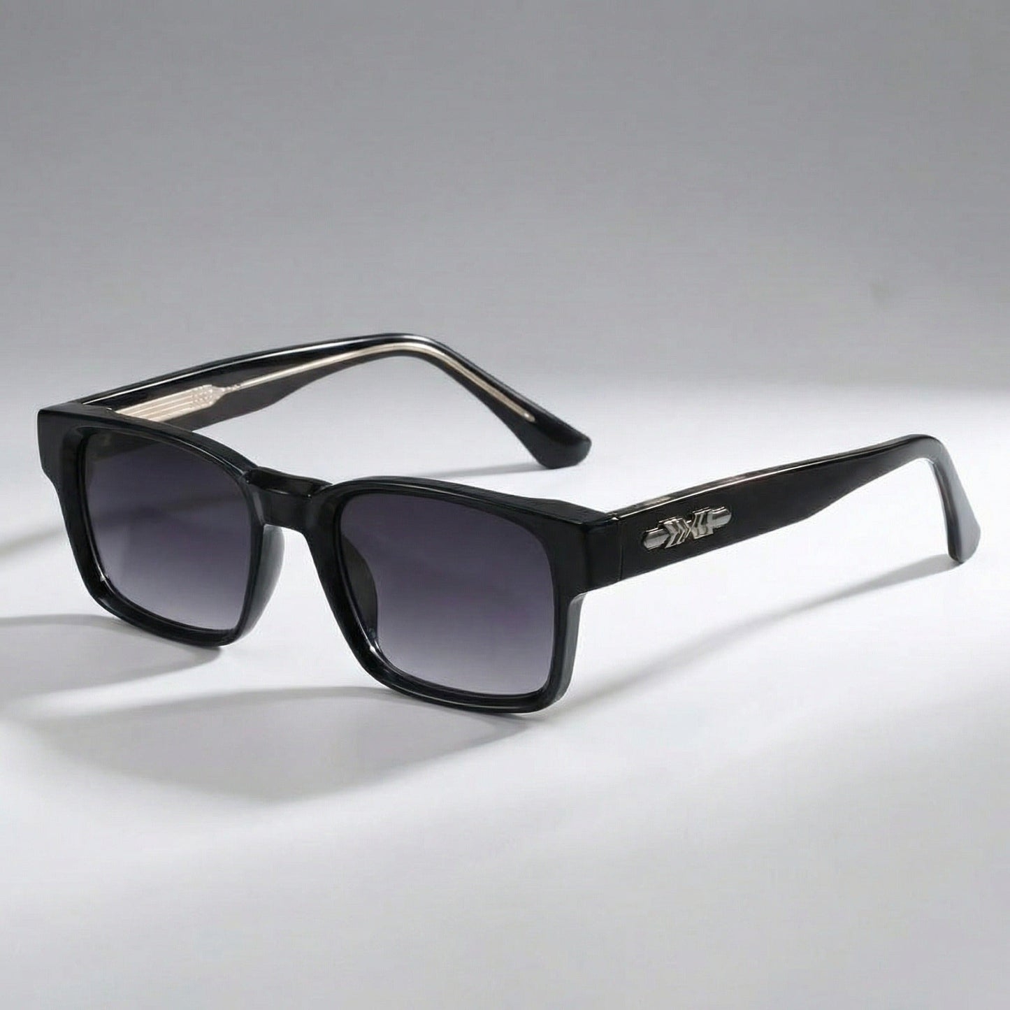 Classic everyday tinted sunglasses for men | Emerson - 3