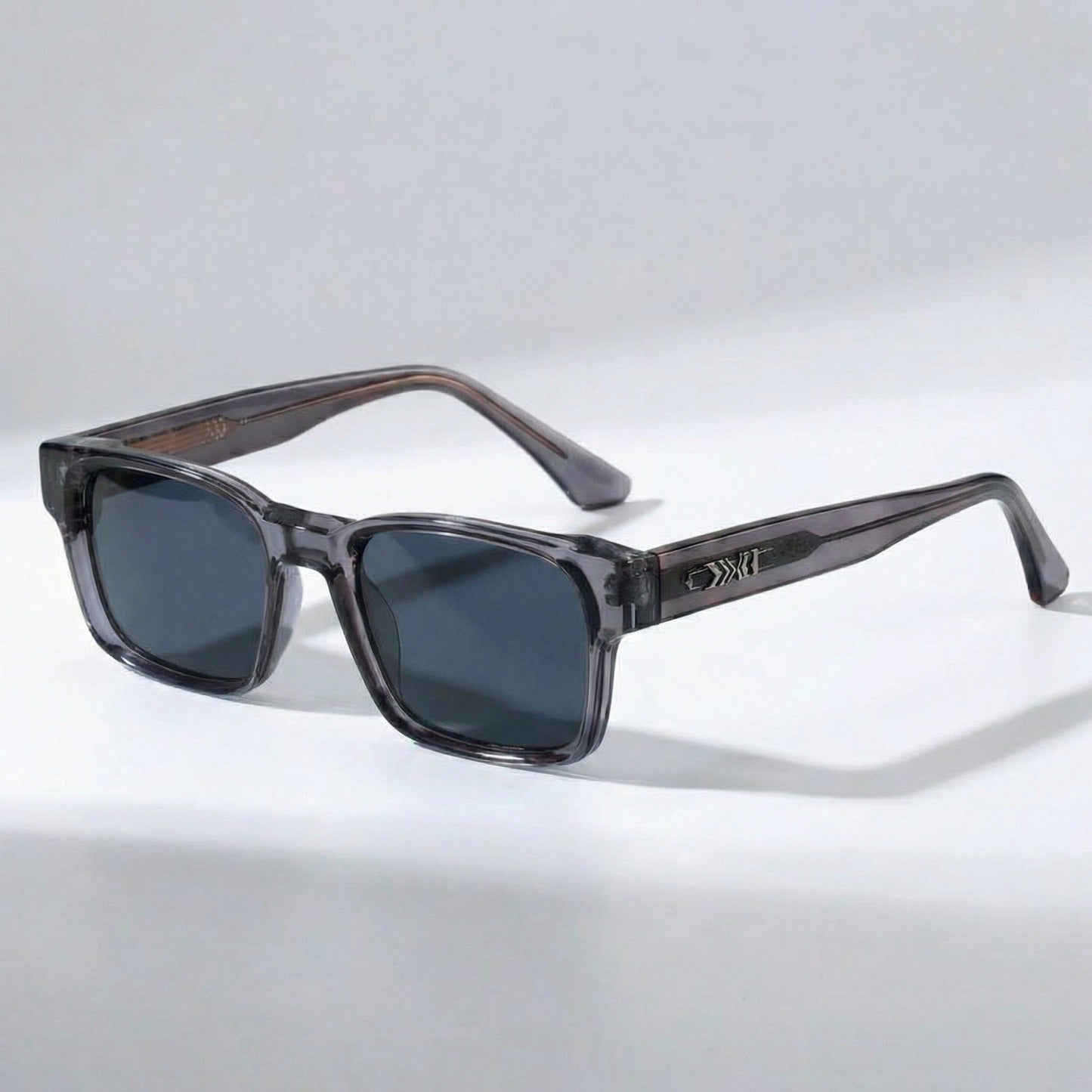 Classic everyday tinted sunglasses for men | Emerson - 4