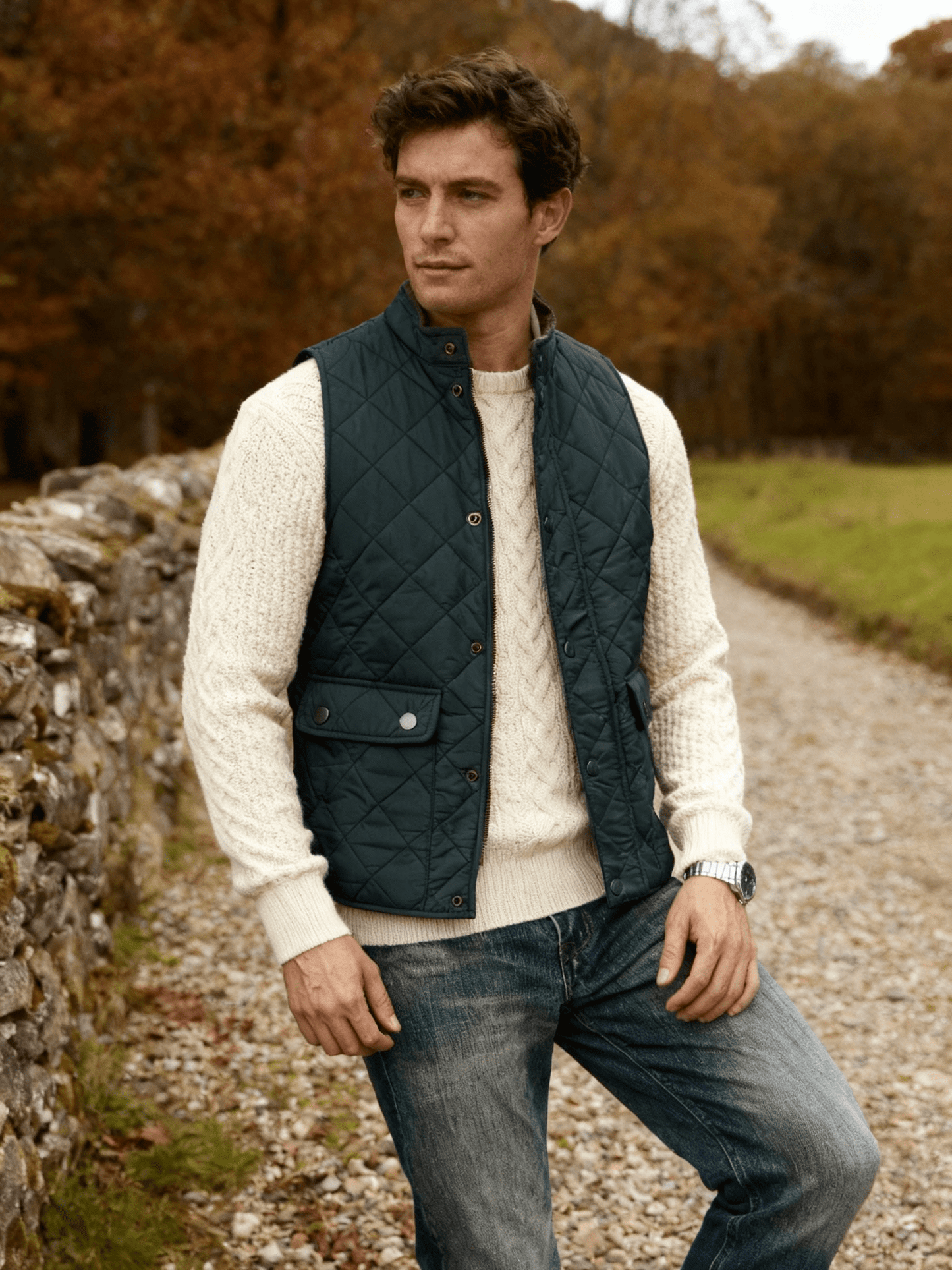 Lightweight quilted gilet for men | Harbour -2