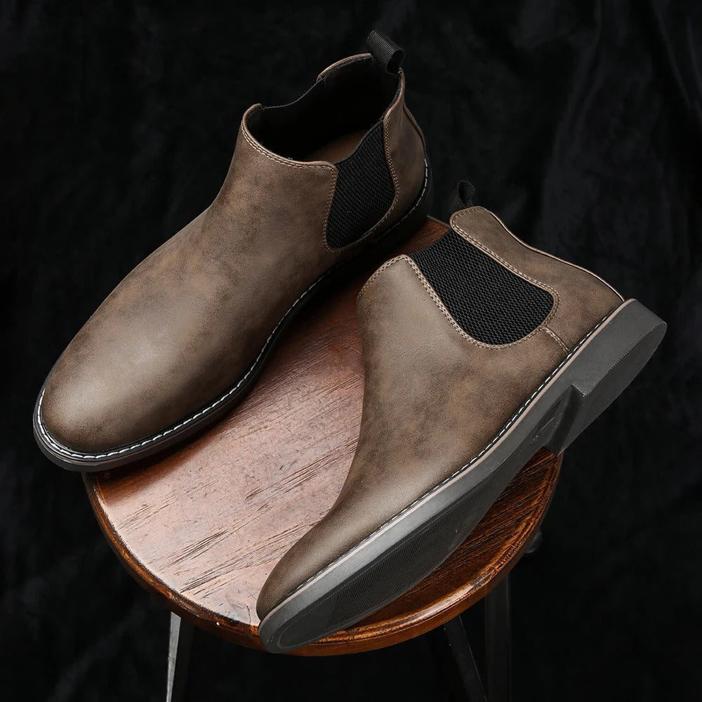 Classic leather chelsea boots for men | Ridgeway - 8