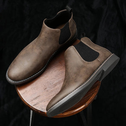 Classic leather chelsea boots for men | Ridgeway - 8